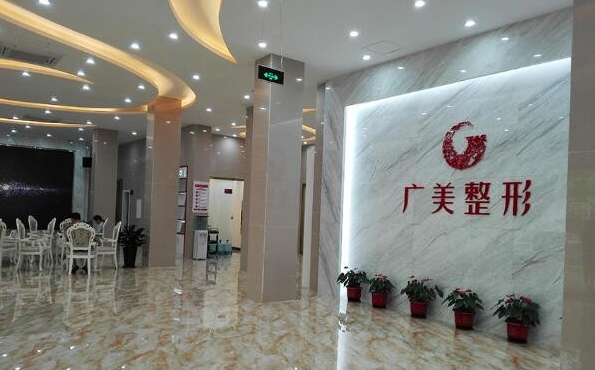 2024佛山毛發(fā)種植正規(guī)醫(yī)院前10強(qiáng)清單公開(kāi)!價(jià)格公布_都是干貨!