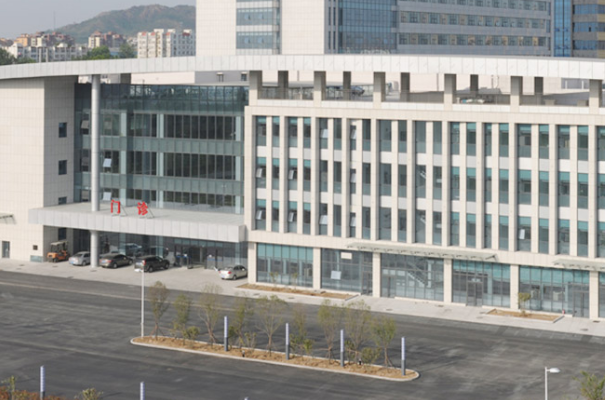 青島市第五人民醫(yī)院做口腔怎么樣?2024做口腔價格