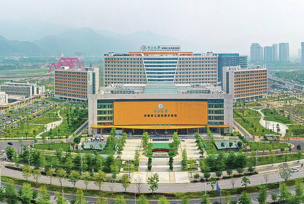 2024中山大學(xué)附屬第三醫(yī)院矯正牙齒價格?矯正牙齒凸嘴嗎