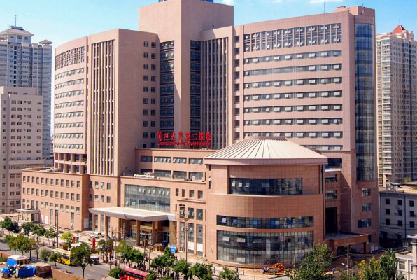 蘭州大學第二醫(yī)院口腔頜面外科是做什么的?頜面外科手術案例