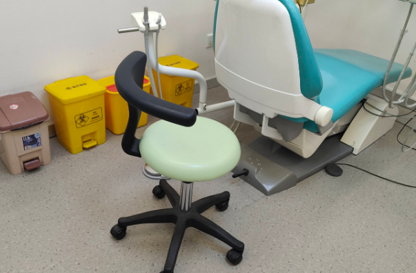 鄭州植得口腔醫(yī)院全瓷牙能用多久?2024全瓷牙價(jià)格