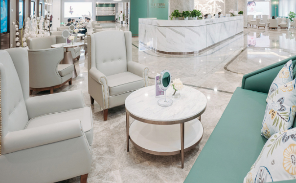 杭州美萊醫(yī)療美容醫(yī)院玻尿酸去皺紋技術(shù)怎么樣?術(shù)后半年案例揭秘|費(fèi)用多少