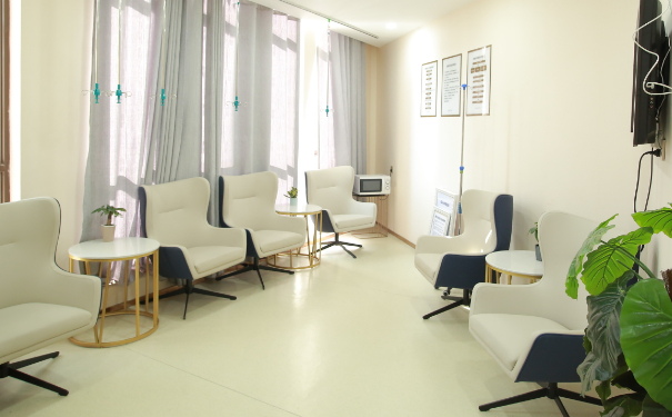 濟南韓氏外科整形醫(yī)院玻尿酸填充技術(shù)等級怎么樣?術(shù)后案例&價格一覽表