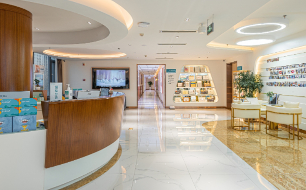 咸陽(yáng)華爾整形醫(yī)院自體隆鼻怎么樣?費(fèi)用查詢(xún)?術(shù)后120天案例&技術(shù)亮點(diǎn)