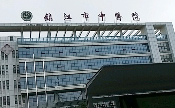 鎮(zhèn)江市中醫(yī)院整形科隆鼻手術(shù)技術(shù)級別怎么樣?術(shù)后半年案例反饋