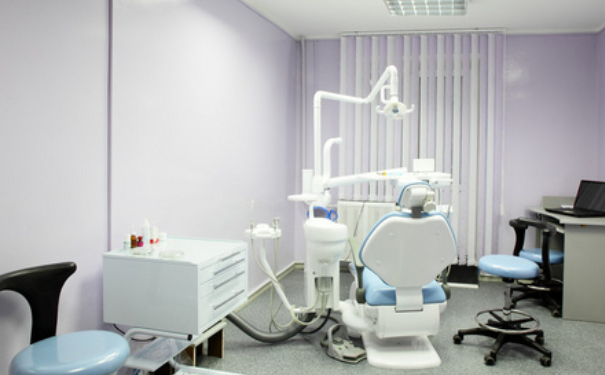 華中科技大學同濟醫(yī)學院醫(yī)院全臉脂肪填充費用標準?技術級別怎么樣?