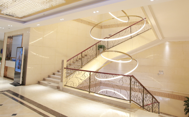 東莞市百佳瑪麗亞婦產(chǎn)醫(yī)院脂肪填充費(fèi)用明細(xì)?半年案例恢復(fù)過程