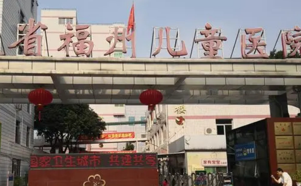 福州兒童醫(yī)院膠原蛋白豐鼻唇溝術(shù)后三個(gè)月經(jīng)典案例(效果怎么樣?技術(shù)點(diǎn)評(píng))